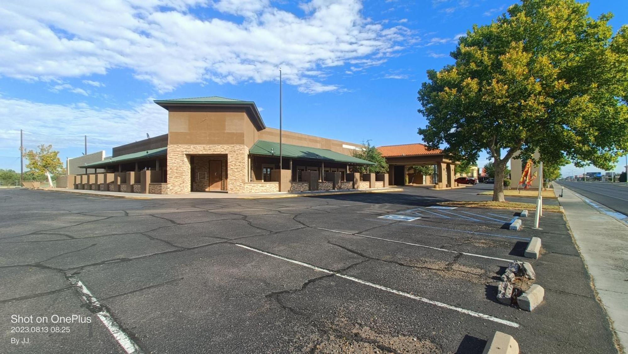 Clarion Inn & Suites, Roswell Exteriér fotografie